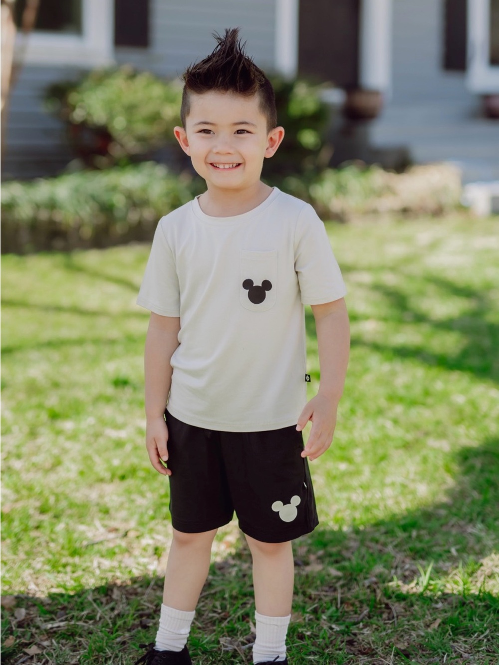 Kyte Baby Mickey Crew Neck Tee and Drawstring Short Set 18-24 Ecru Midnight